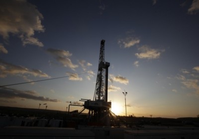 640_shale-rig