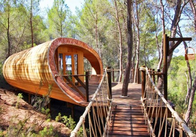 Fibonacci-Tree-House-Blue-Forest