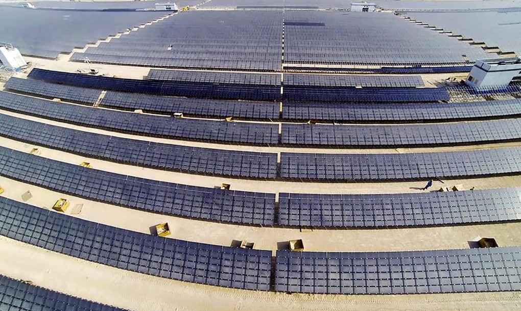 Dubai-Electricty-And-Water-Authority-Solar-Power-1020x610