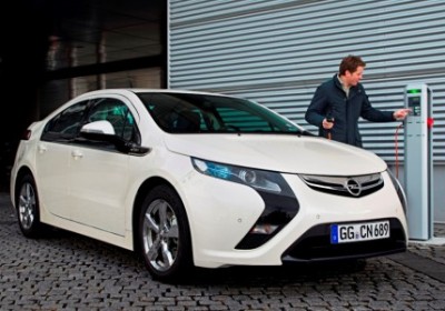 Opel-Ampera-450x300