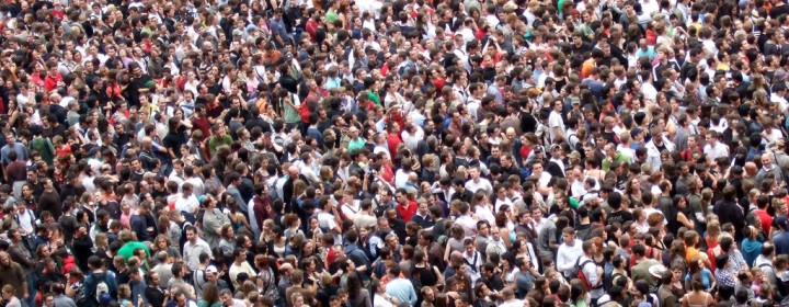 crowd1