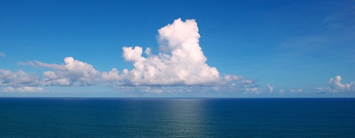 1200px-Clouds_over_the_Atlantic_Ocean